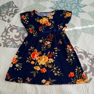 Girls dress
